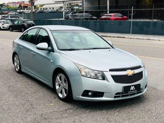 CHEVROLET CRUZE 1.8 LT 16V FLEX 4P AUTOMÁTICO CHEVROLET CRUZE 1.8 LT 16V FLEX 4P AUTOMÁTICO